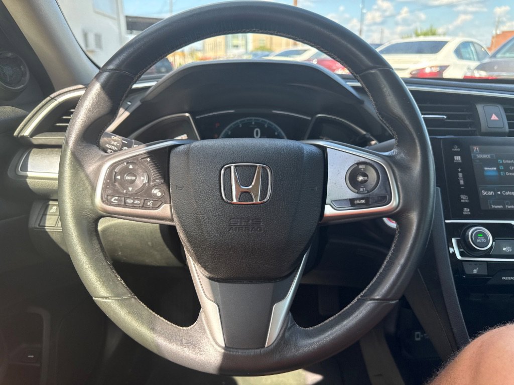 Used 2018 Honda Civic EX-L image 14