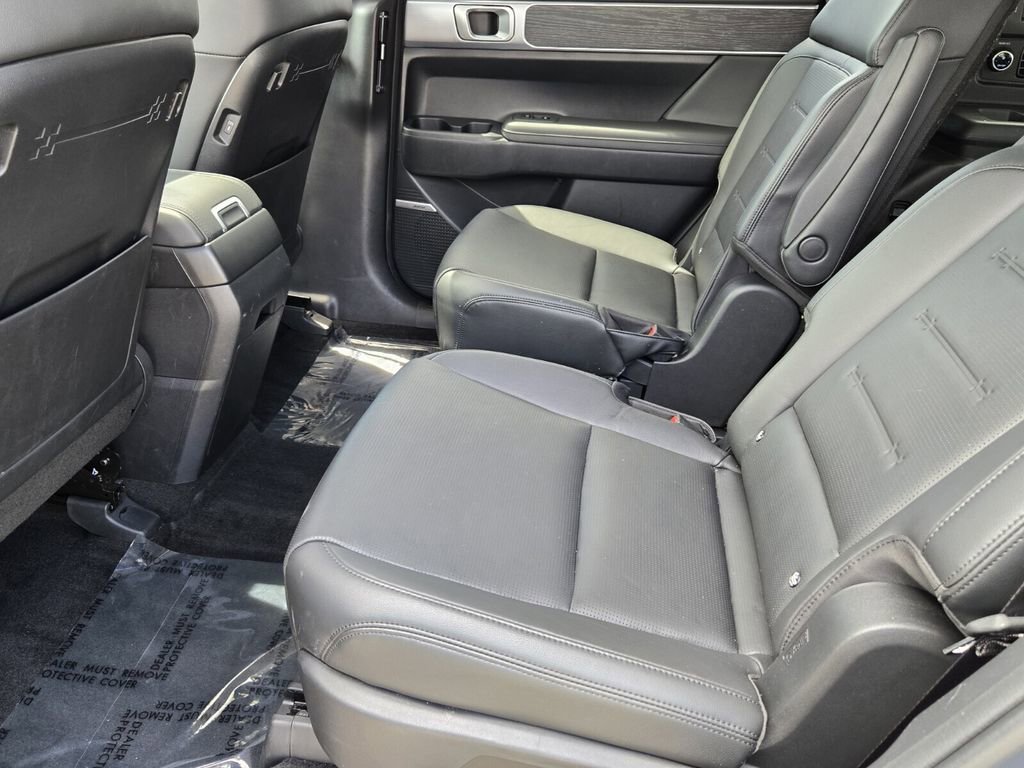 Certified 2026 Hyundai Santa Fe Limited image 11