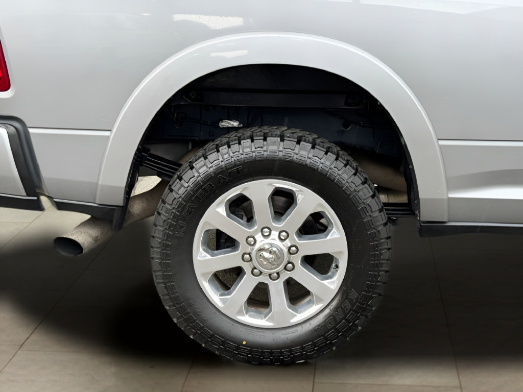 Used 2022 RAM 3500 Laramie w/ Safety Group B AWD/4WD image 43