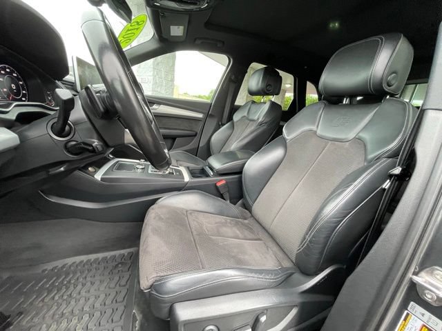 Used 2018 Audi SQ5 Premium Plus w/ Navigation Package AWD/4WD image 13
