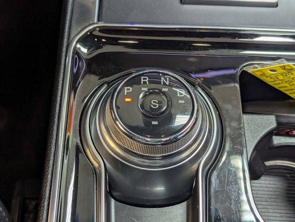 Used 2019 Ford Edge ST w/ Equipment Group 401A image 16