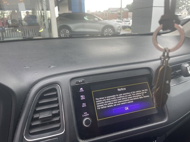 Used 2019 Honda HR-V EX-L image 12