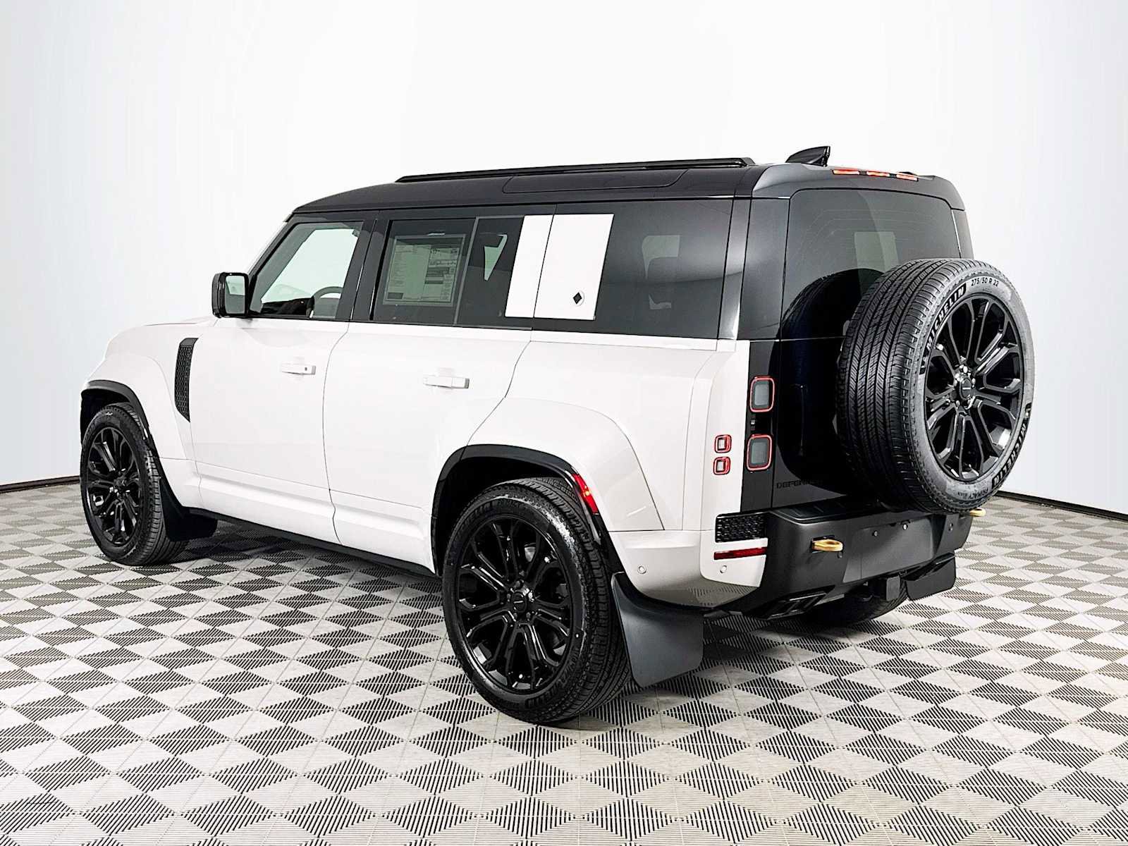 New 2026 Land Rover Defender 110 OCTA image 7