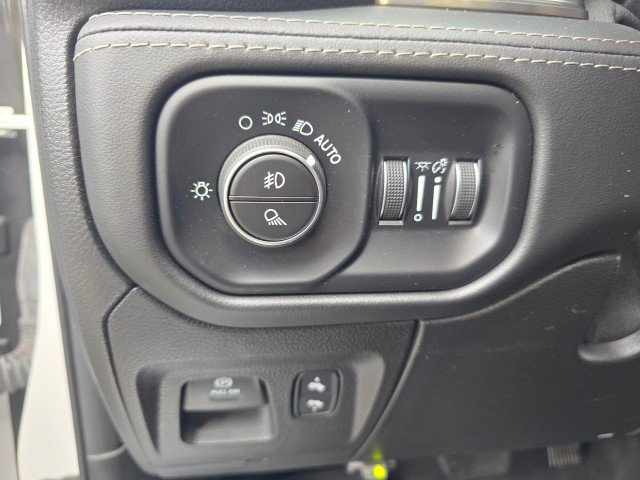 Used 2021 RAM 1500 Limited w/ Night Edition image 27