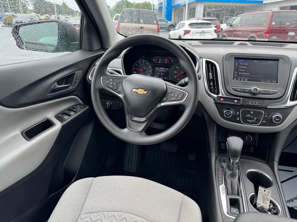 Used 2023 Chevrolet Equinox LS image 12