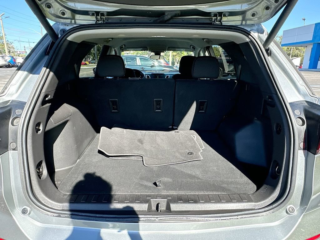 Used 2023 Chevrolet Equinox LT image 24