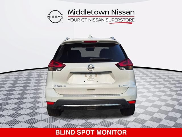 Used 2019 Nissan Rogue SL w/ Premium Package AWD/4WD image 4