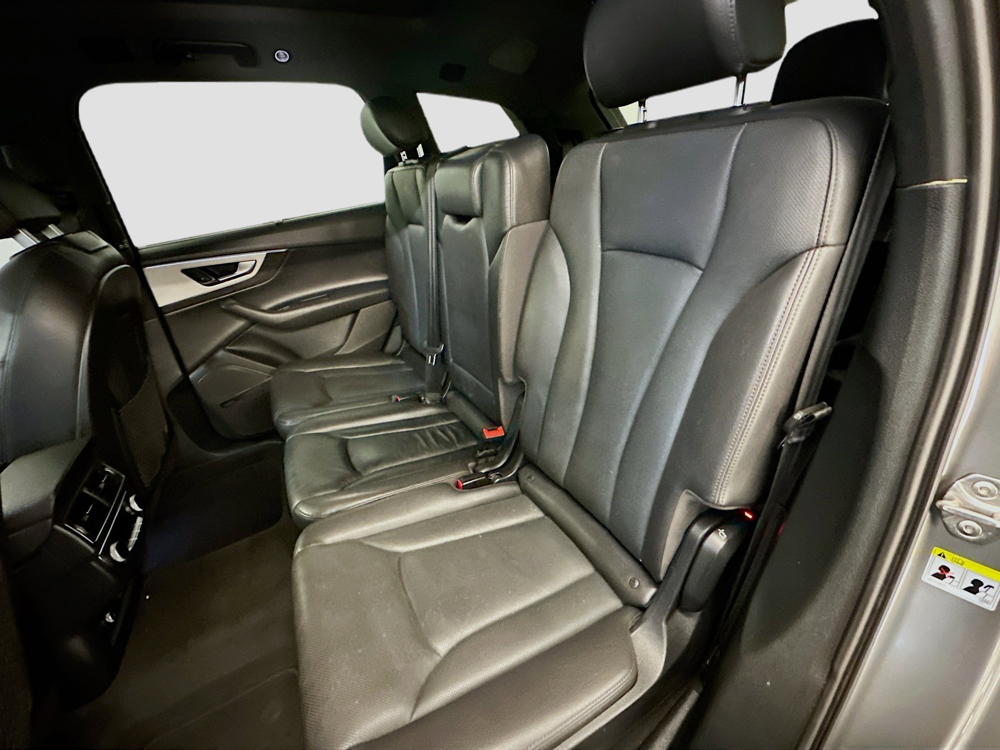 Used 2018 Audi Q7 2.0T Premium Plus w/ Premium Plus Package image 30