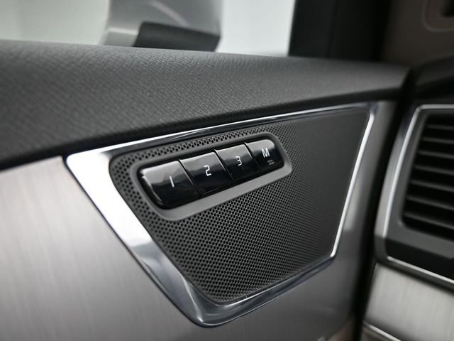 Used 2023 Volvo XC90 B5 Core w/ Protection Package Premier image 27