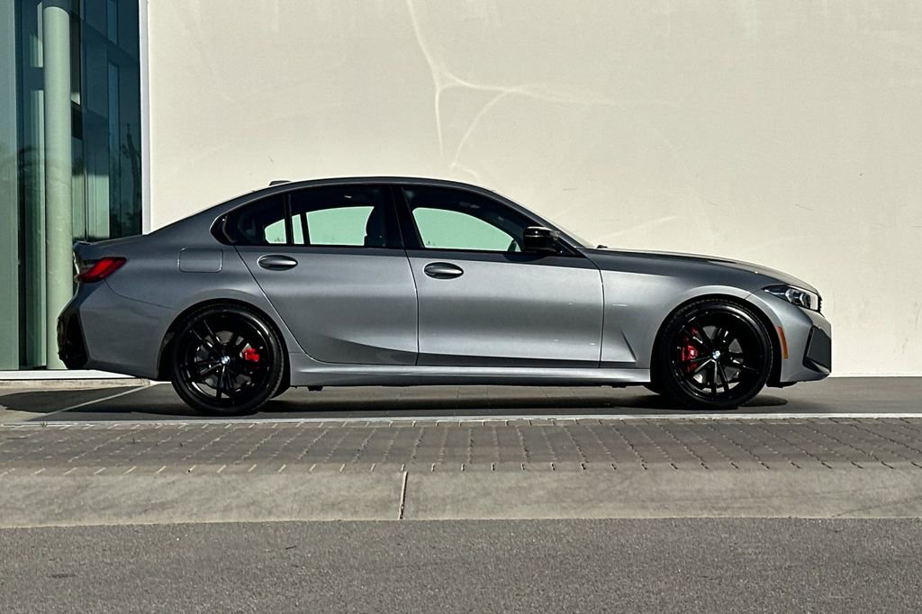 Used 2023 BMW M340i w/ Shadowloine Package image 2