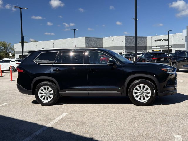 Used 2024 Toyota Grand Highlander AWD image 4