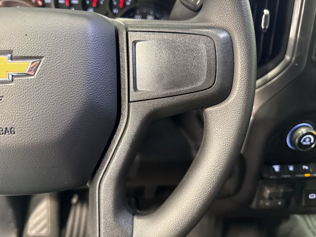 New 2026 Chevrolet Silverado 2500 Custom w/ Custom Value Package AWD/4WD image 4