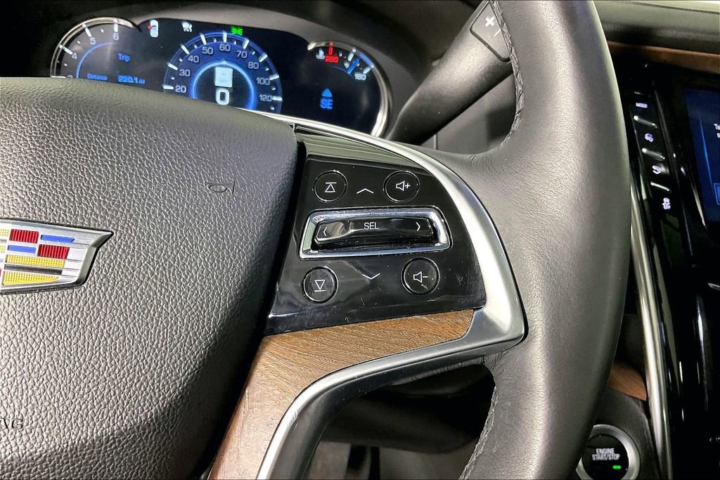 Used 2017 Cadillac Escalade Premium Luxury image 29