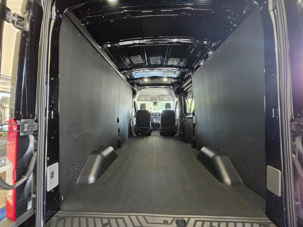 New 2025 Ford Transit 250 148 Medium Roof w/ Load Area Protection Package image 8