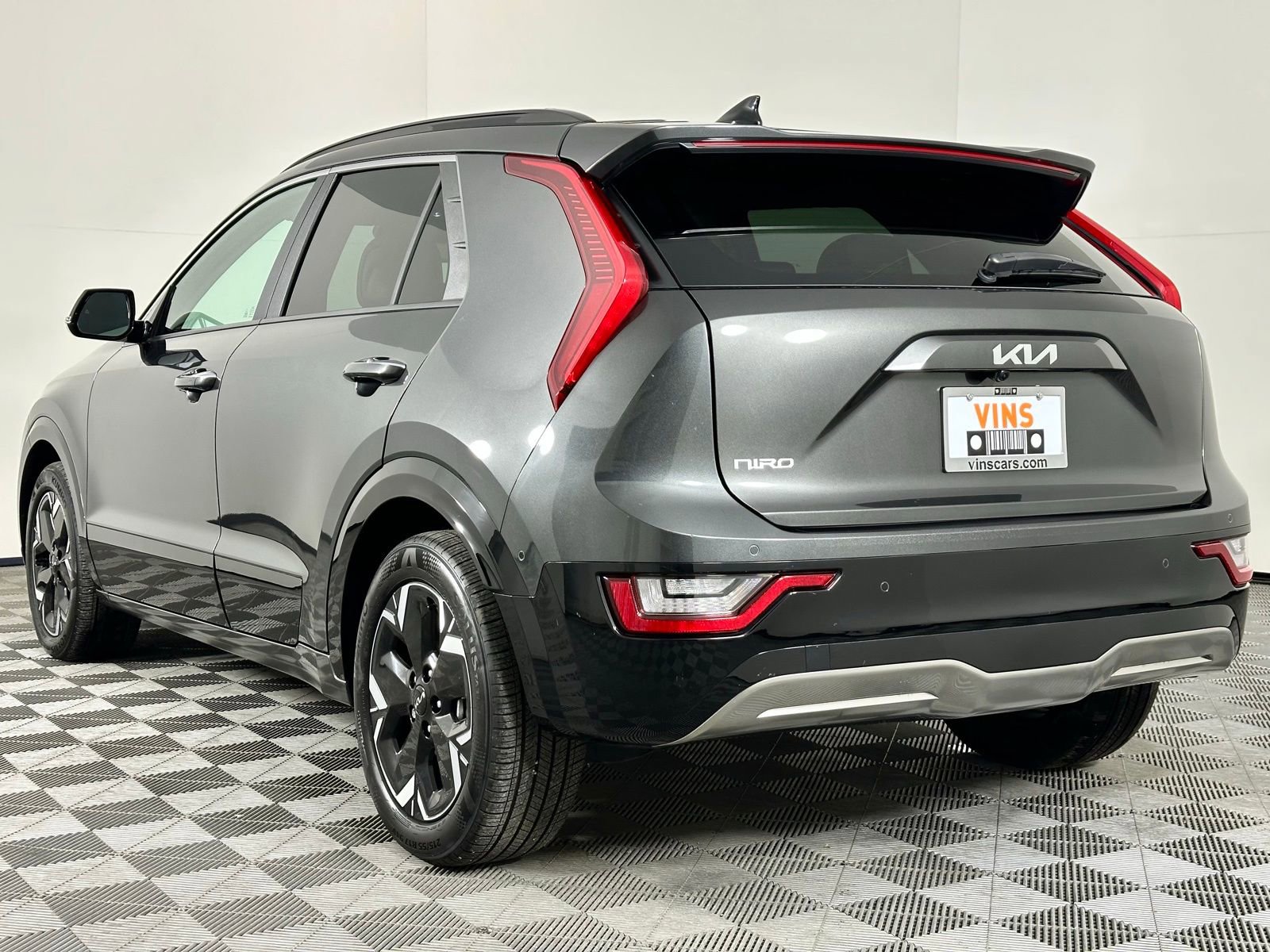 Used 2024 Kia Niro Wave image 40