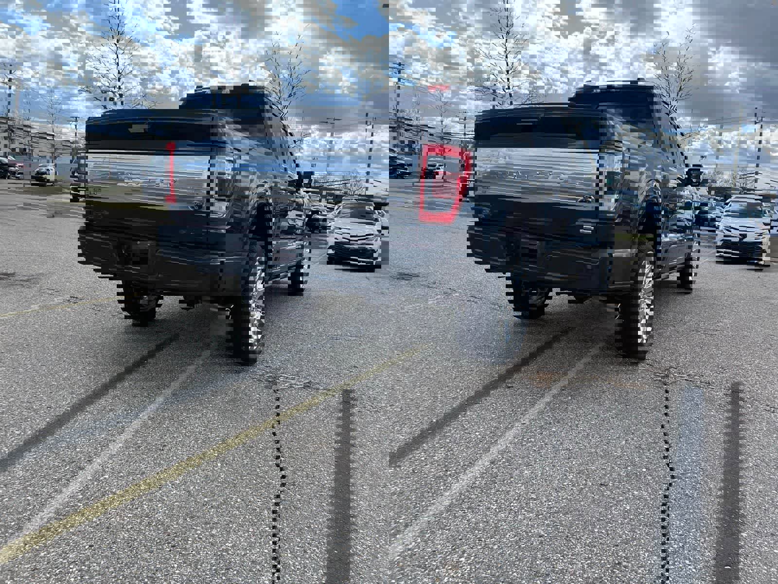 Used 2022 Ford F150 Limited image 19