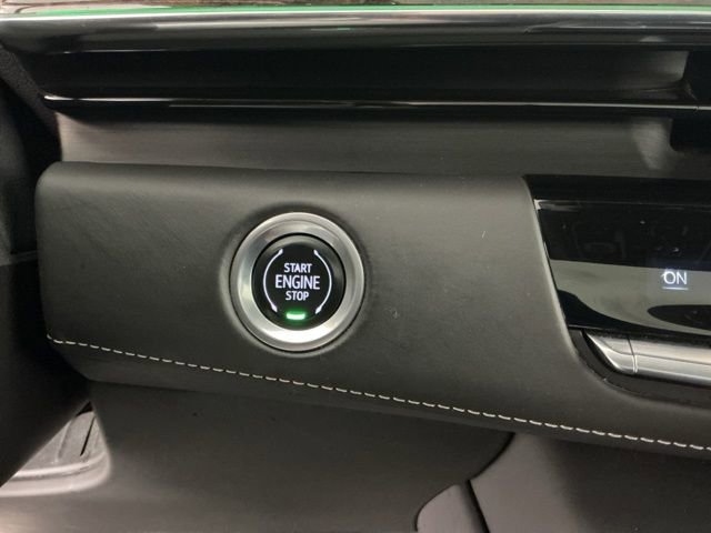 Used 2021 Cadillac Escalade Premium Luxury Platinum image 24