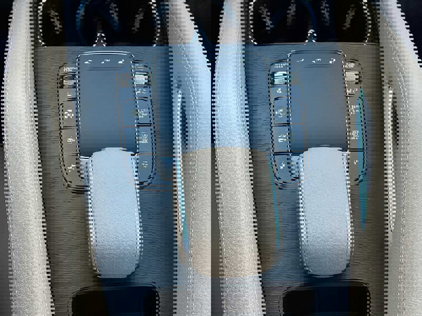 Used 2024 Mercedes-Benz GLE 450 4MATIC image 32