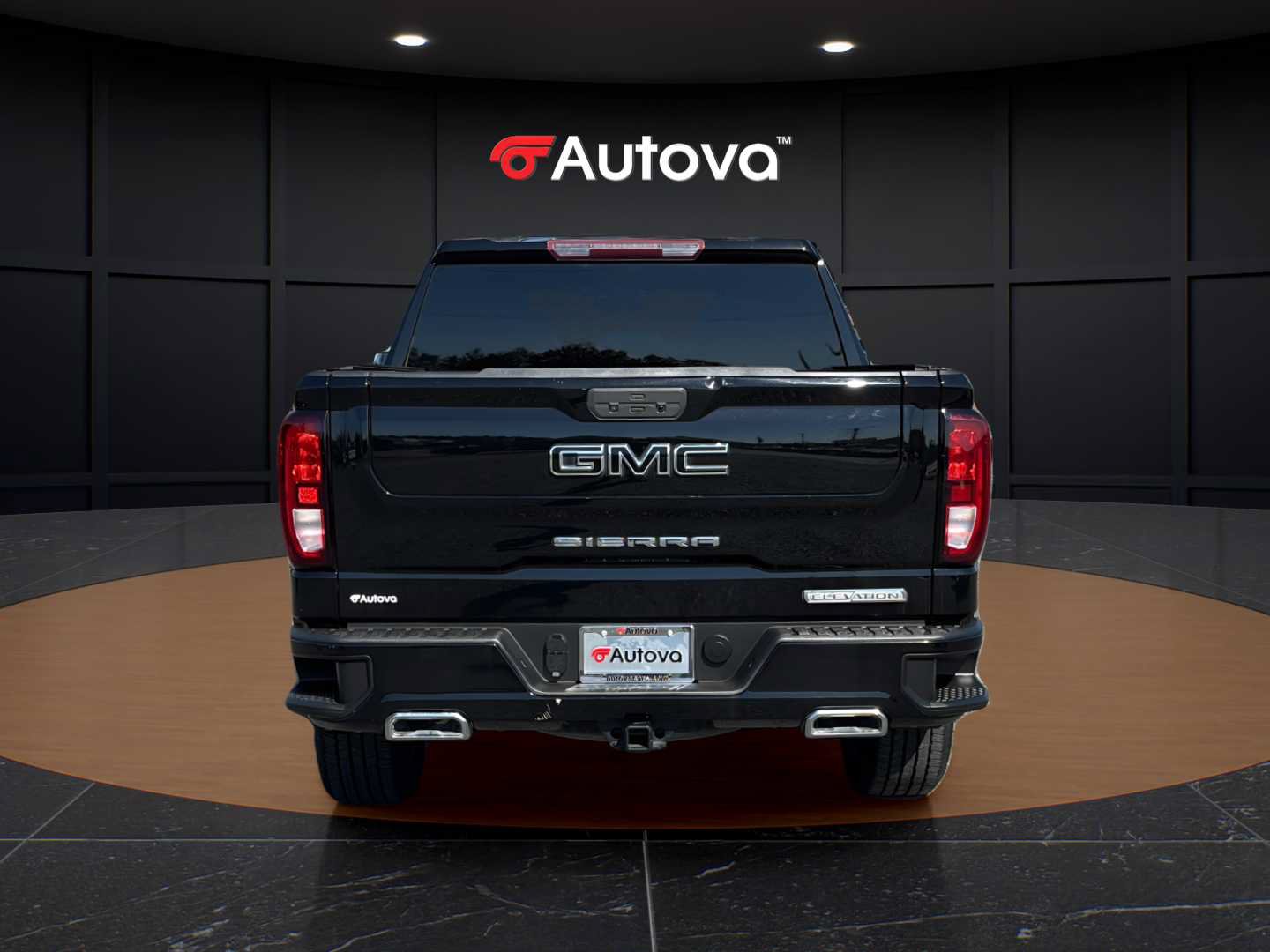 Used 2021 GMC Sierra 1500 Elevation w/ LPO, Elevation Black Package AWD/4WD image 4