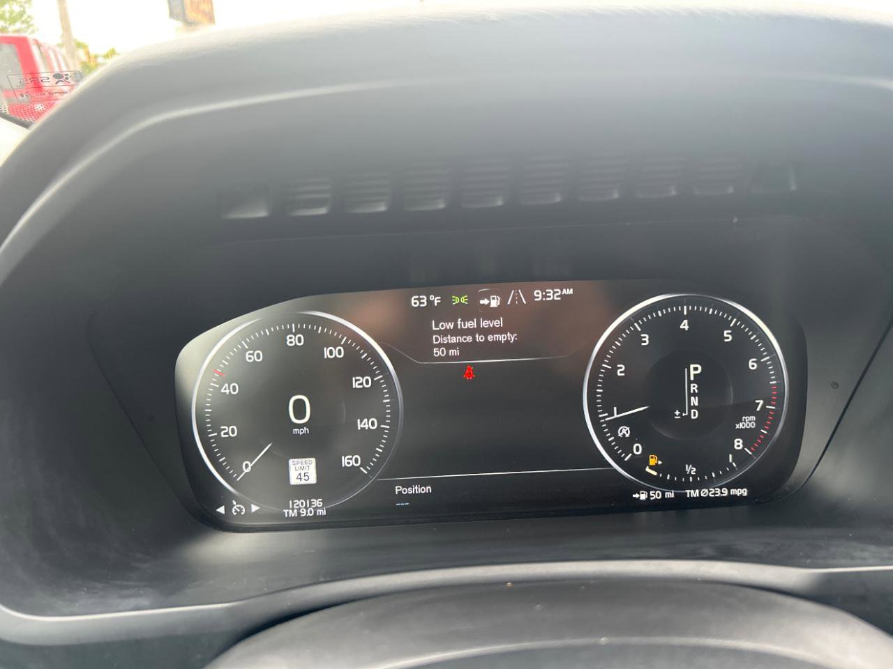 Used 2016 Volvo XC90 T5 Momentum FWD image 13