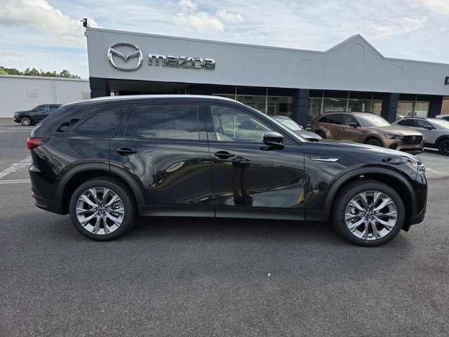 New 2026 MAZDA CX-90 3.3 Turbo w/ Preferred Package AWD/4WD image 2