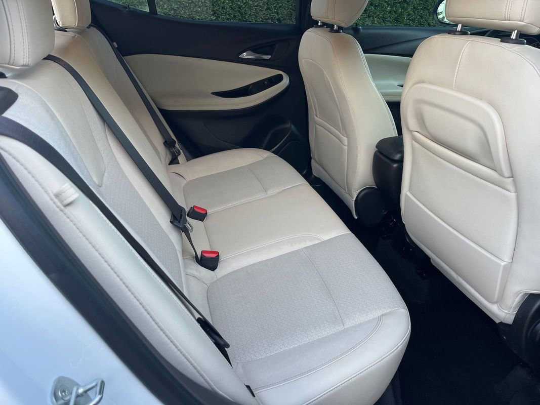 Used 2021 Buick Encore GX Preferred image 19