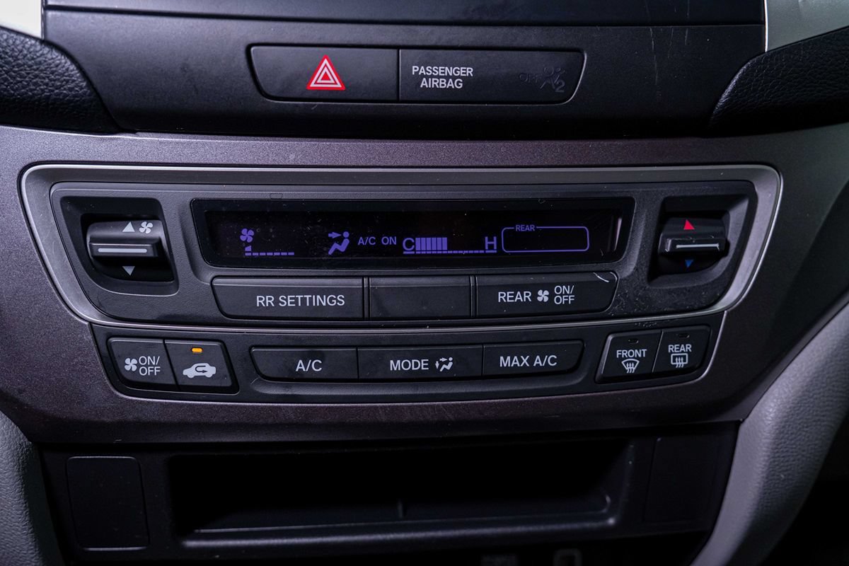 Used 2020 Honda Pilot LX image 22