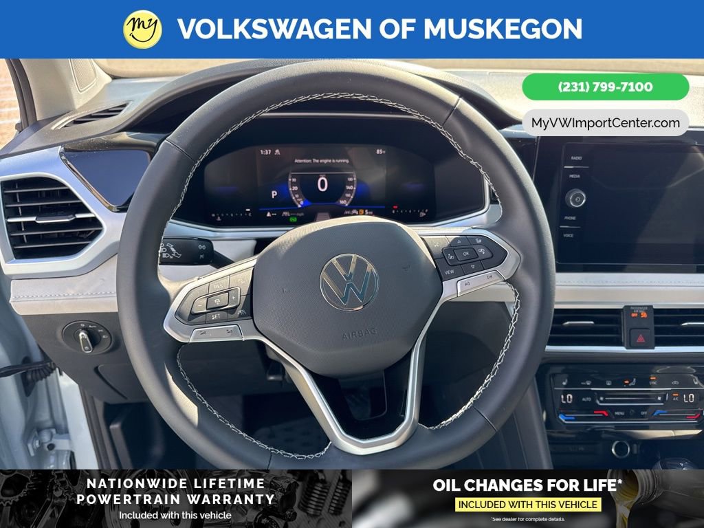 New 2025 Volkswagen Taos SE image 13