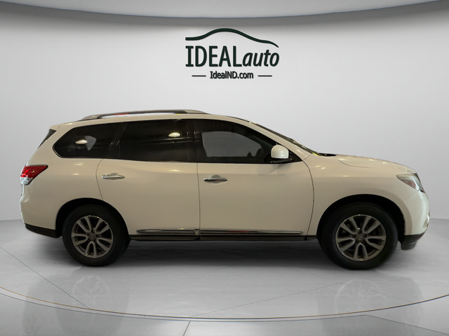Used 2014 Nissan Pathfinder SL AWD/4WD image 3