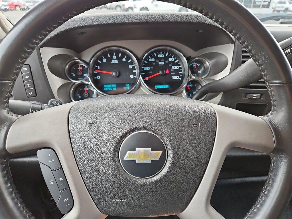 Used 2013 Chevrolet Silverado 1500 LT image 3