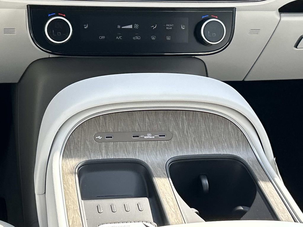 New 2026 Hyundai Palisade SEL FWD image 24