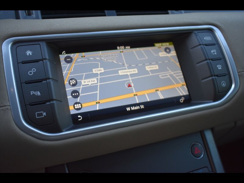 Used 2018 Land Rover Range Rover Evoque SE AWD/4WD image 10