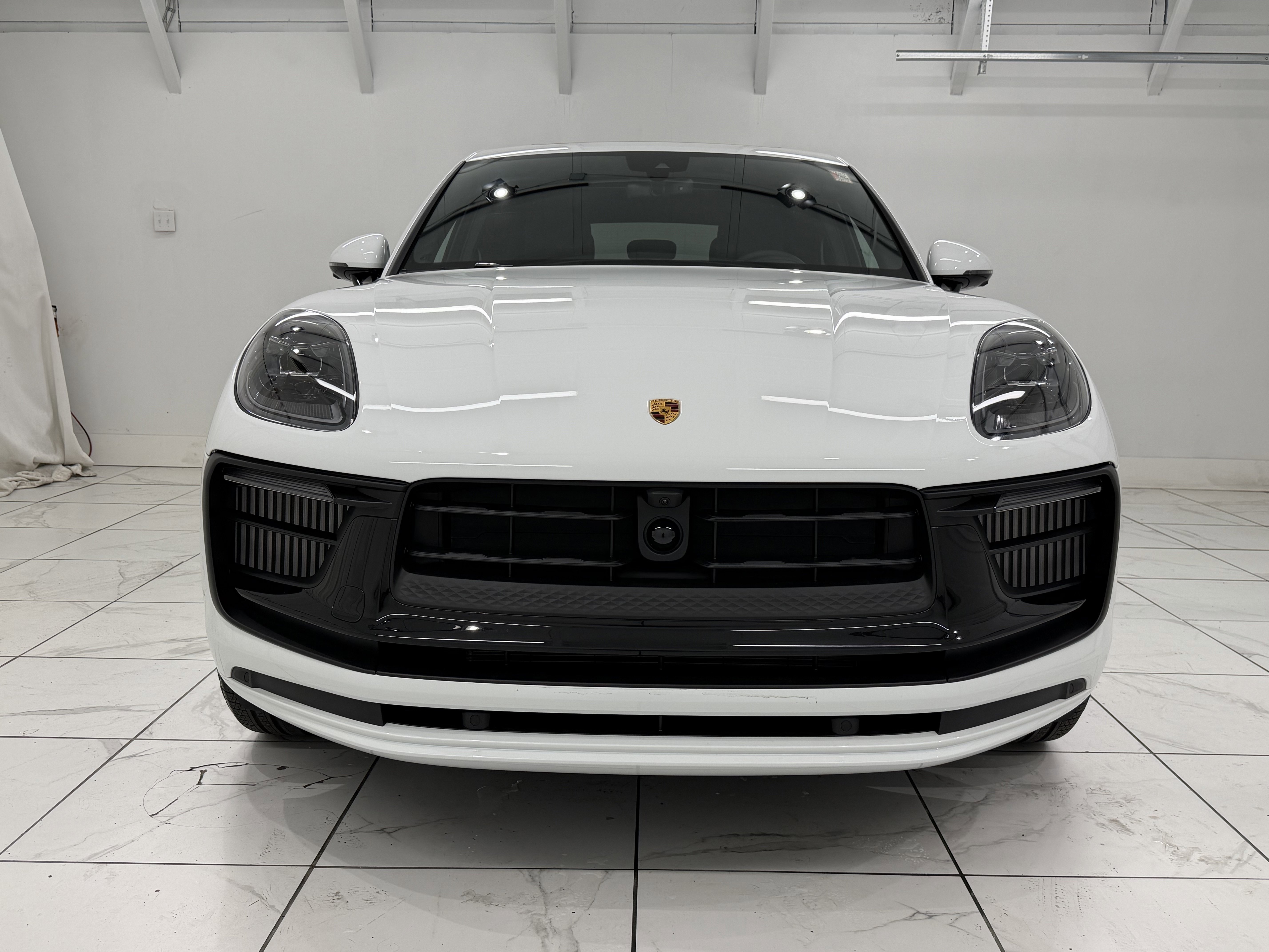 New 2026 Porsche Macan GTS image 9