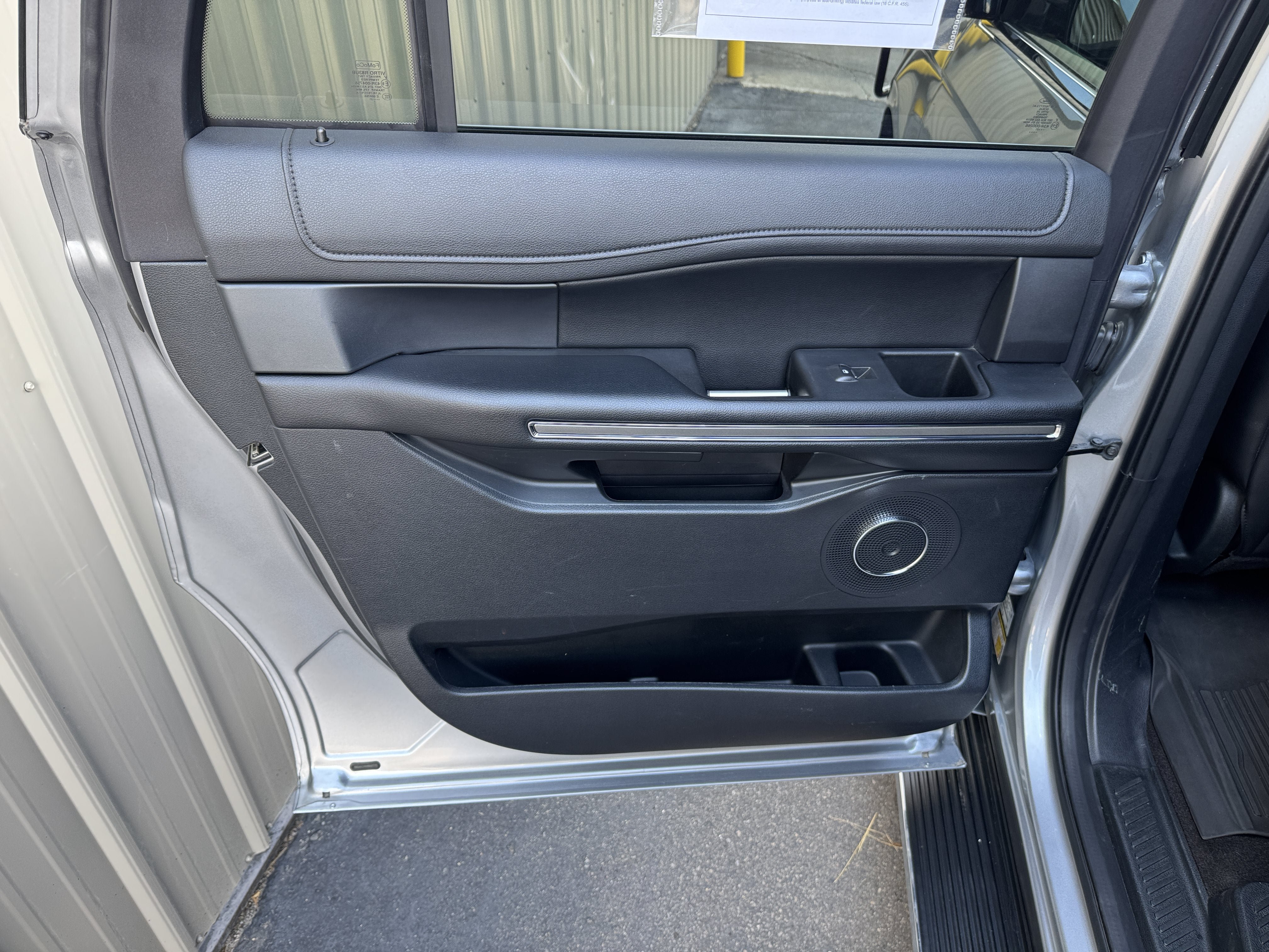Used 2021 Ford Expedition Max XLT AWD/4WD image 30