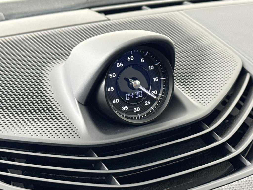 Certified 2023 Porsche Taycan RWD image 17