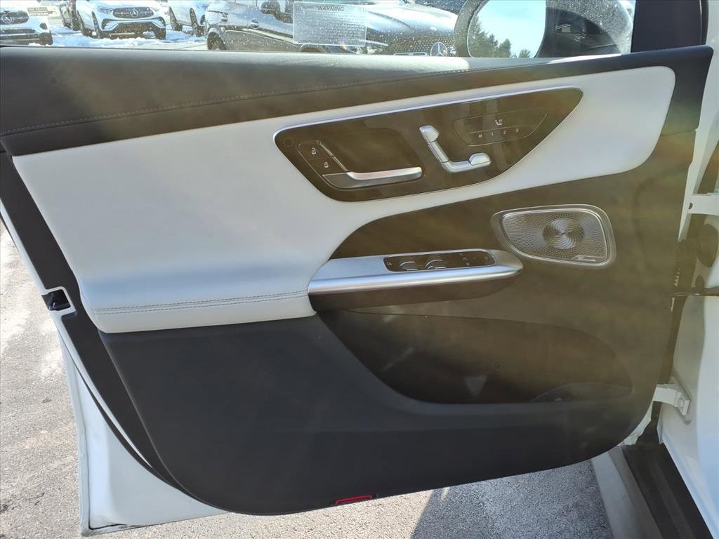 Certified 2023 Mercedes-Benz GLC 300 4MATIC image 11