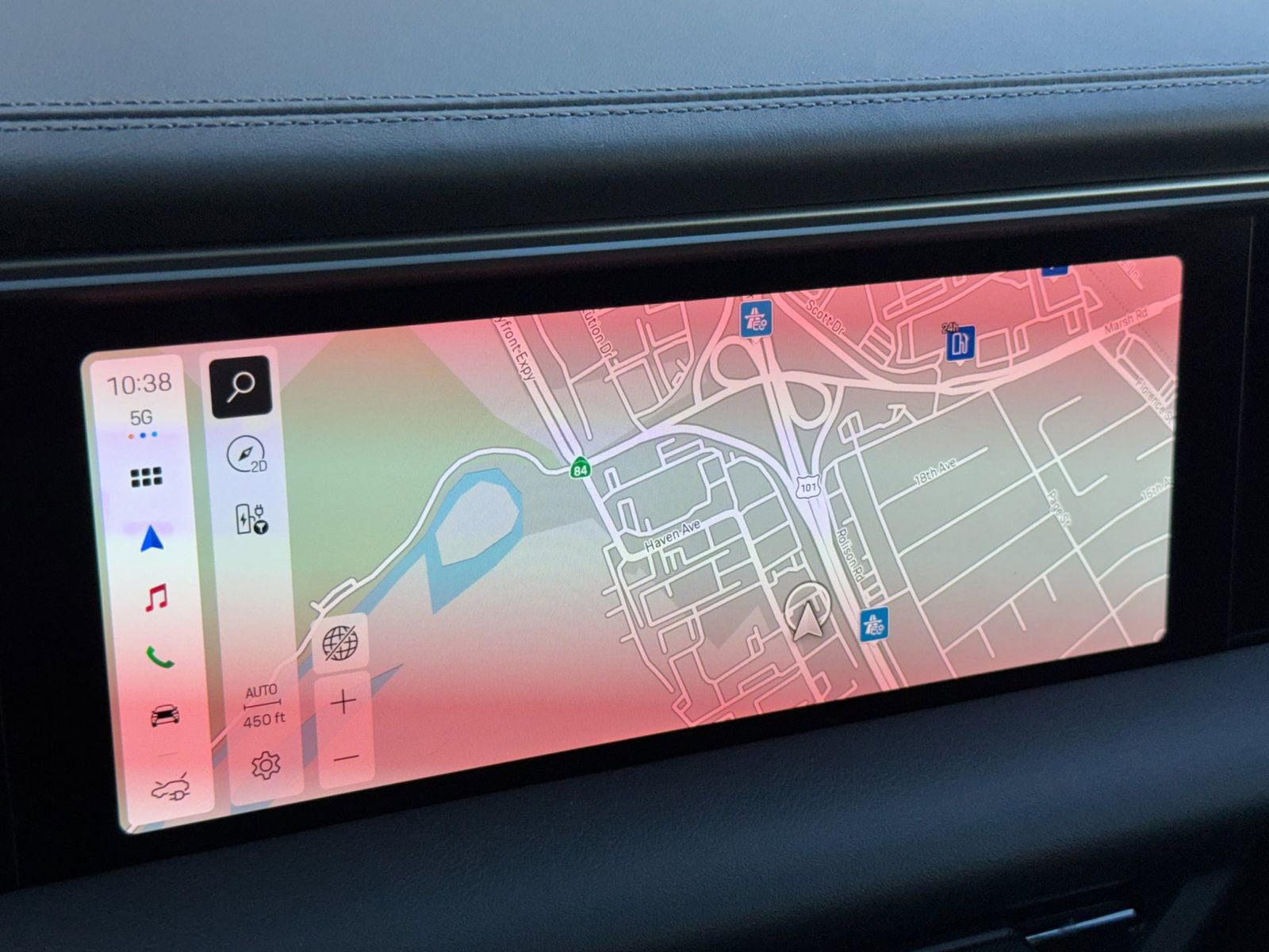 New 2026 Porsche Macan 4 Electric image 23