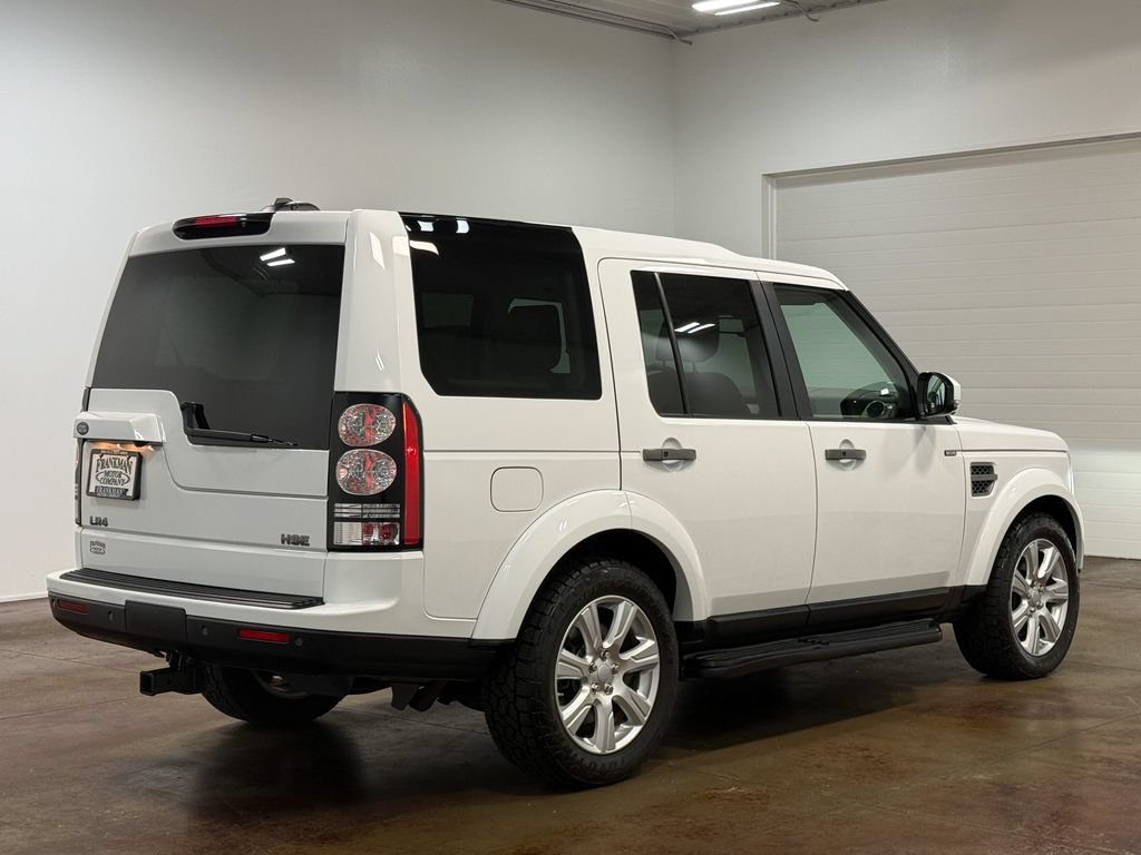 Used 2016 Land Rover LR4 HSE AWD/4WD image 4
