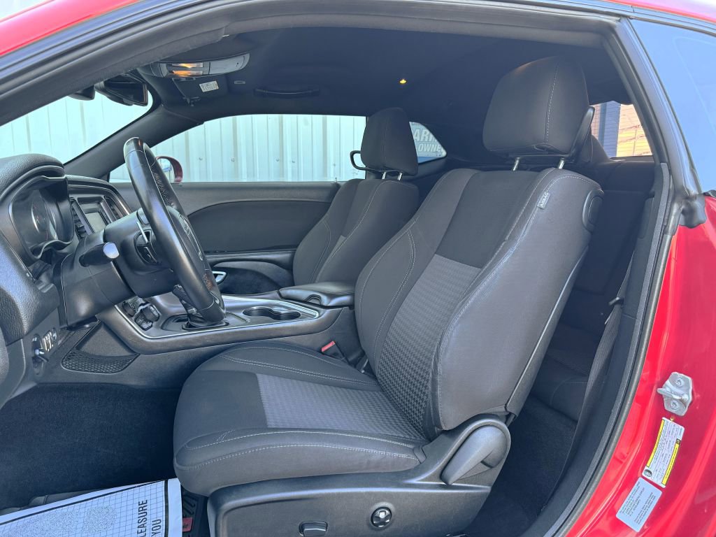 Used 2017 Dodge Challenger SXT w/ Super Sport Group (SS/T) RWD image 9