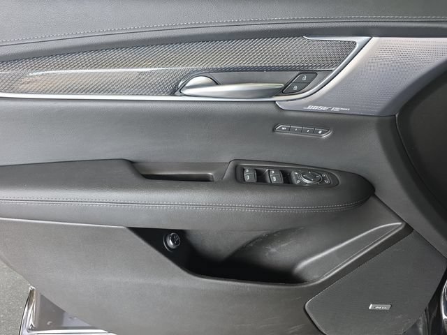 Certified 2024 Cadillac XT5 Sportv w/ LPO, Floor Liner Package AWD/4WD image 26