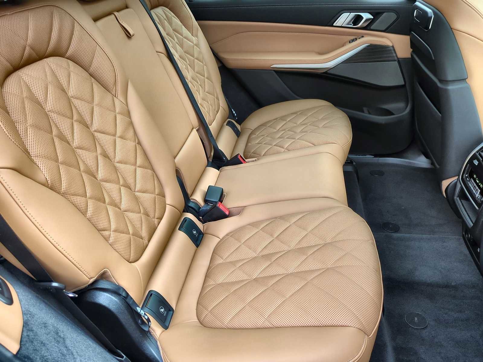 New 2026 BMW X7 xDrive40i w/ Executive Package image 21