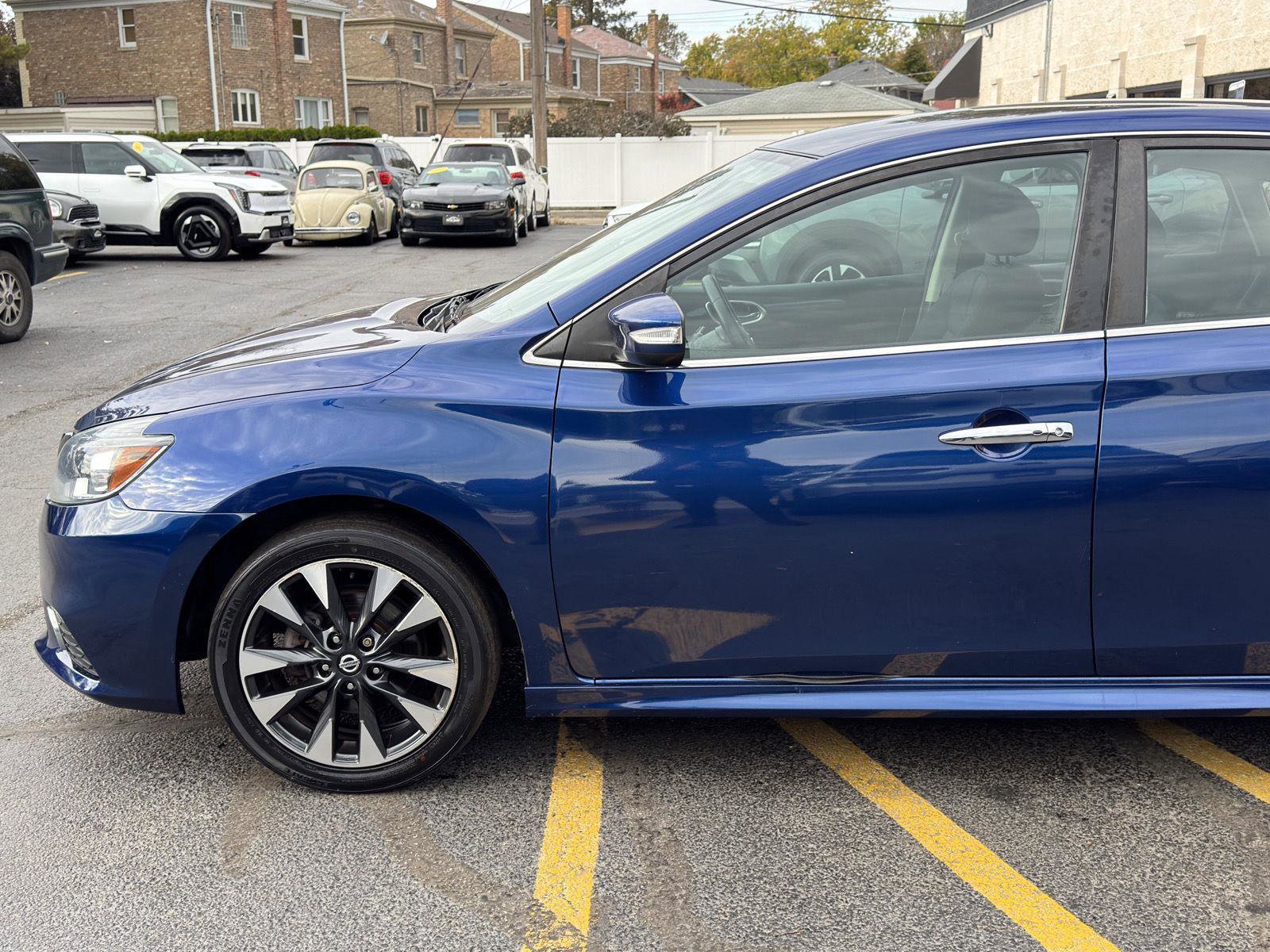 Used 2019 Nissan Sentra SR image 17