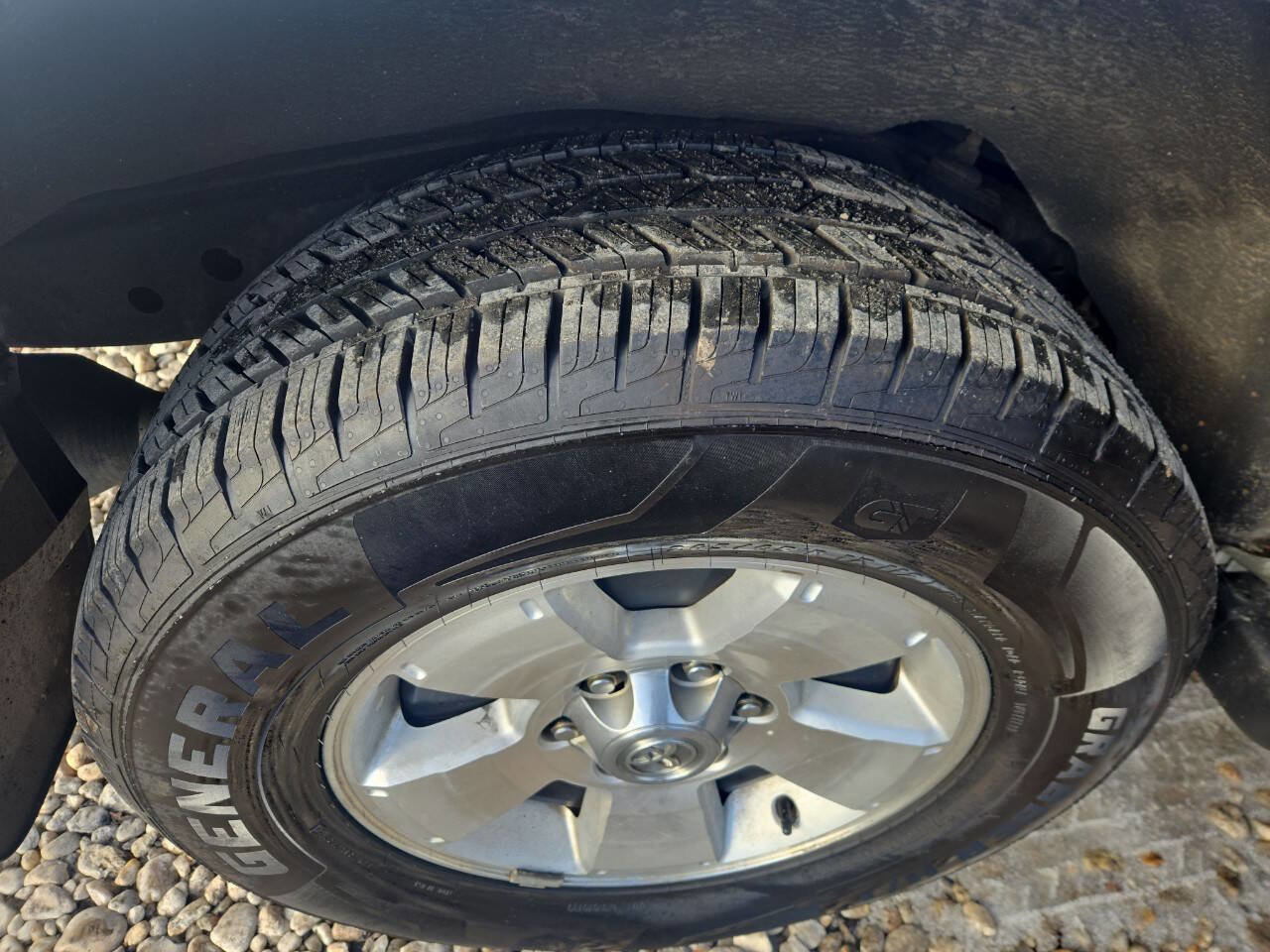 Used 2004 Toyota 4Runner Sport AWD/4WD image 23