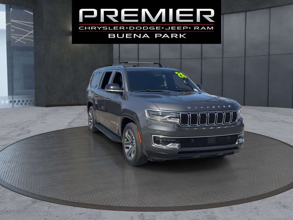 Used 2024 Jeep Wagoneer L 2WD w/ Premium Group I image 2