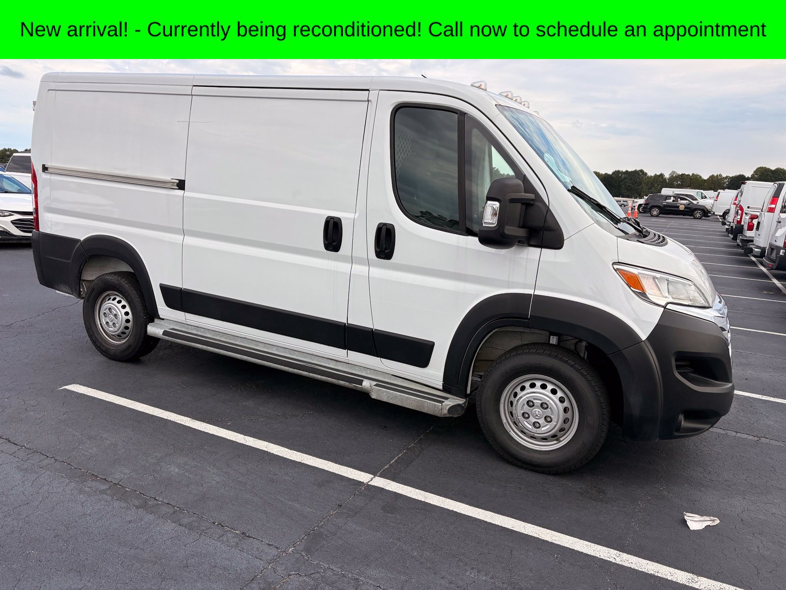 Used 2025 RAM ProMaster 2500 w/ U-Haul Equipment Group FWD image 2