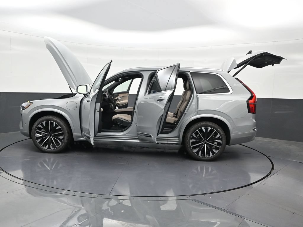 New 2026 Volvo XC90 T8 Plus w/ Protection Package Premier AWD/4WD image 31