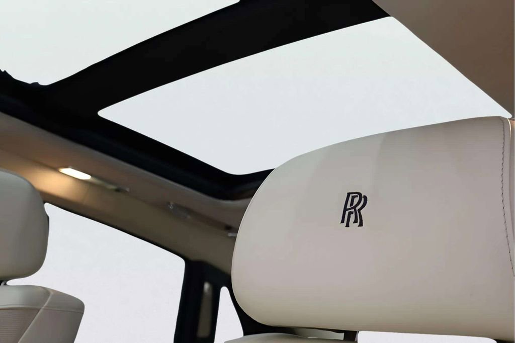 Used 2010 Rolls-Royce Ghost RWD image 11