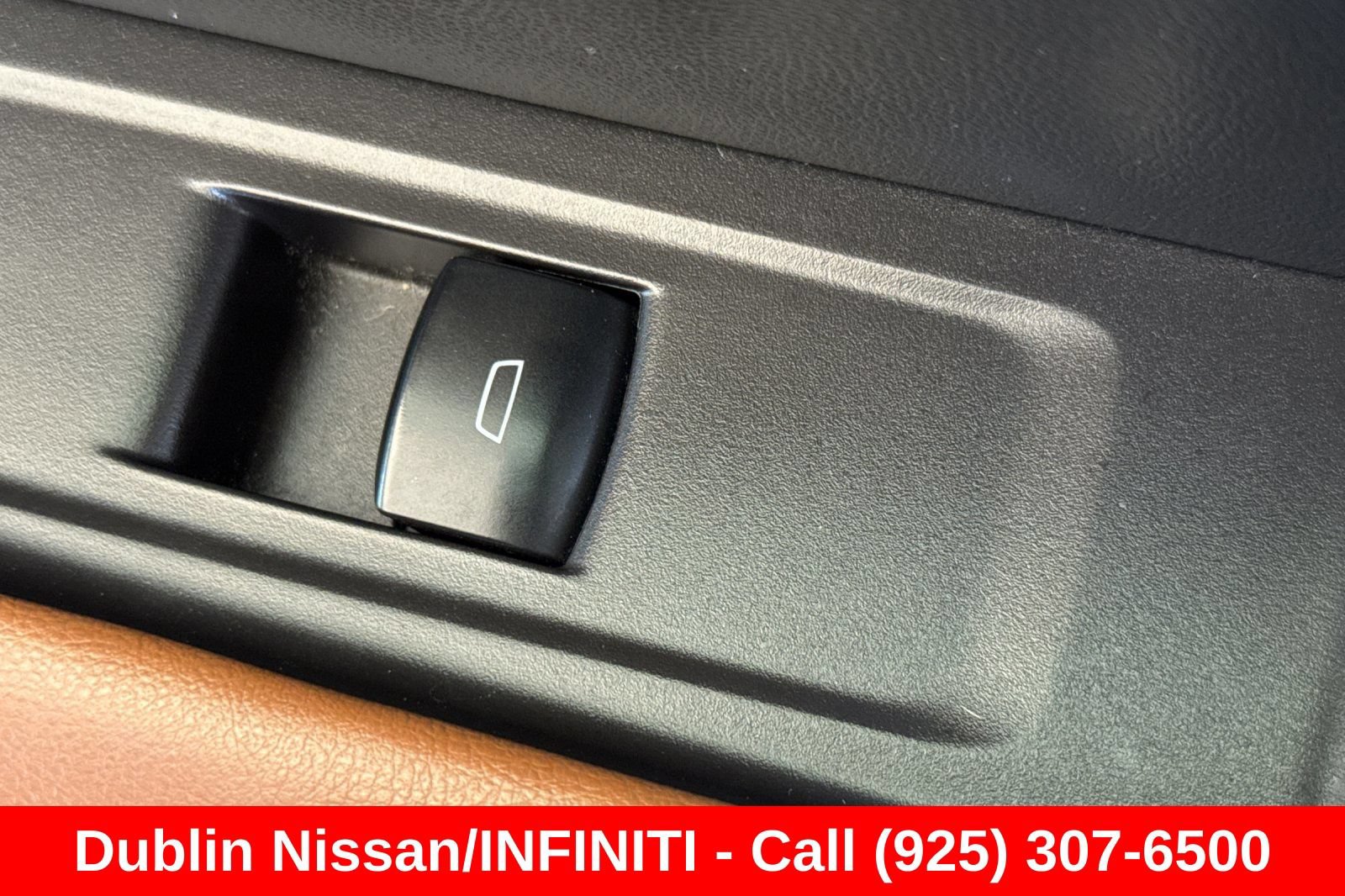 Used 2024 GMC Canyon AT4 w/ AT4 Premium Package AWD/4WD image 22
