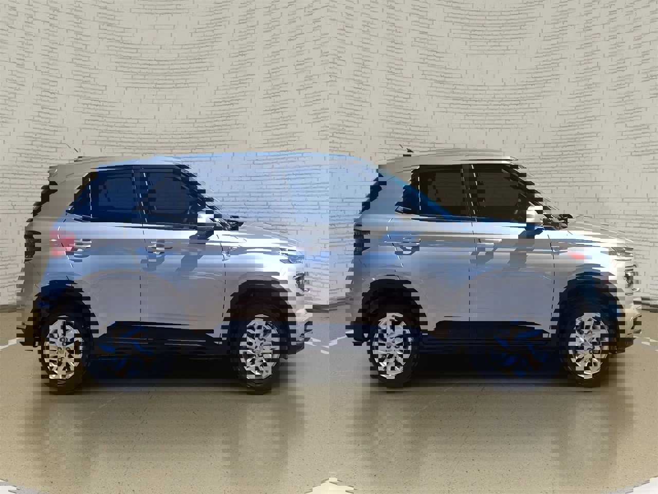 Used 2025 Hyundai Venue SE image 4