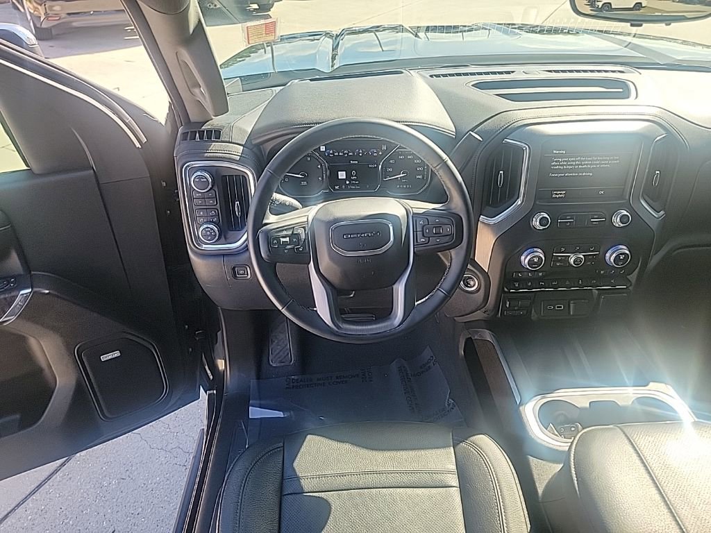 Used 2023 GMC Sierra 3500 Denali w/ Denali Ultimate Package image 17
